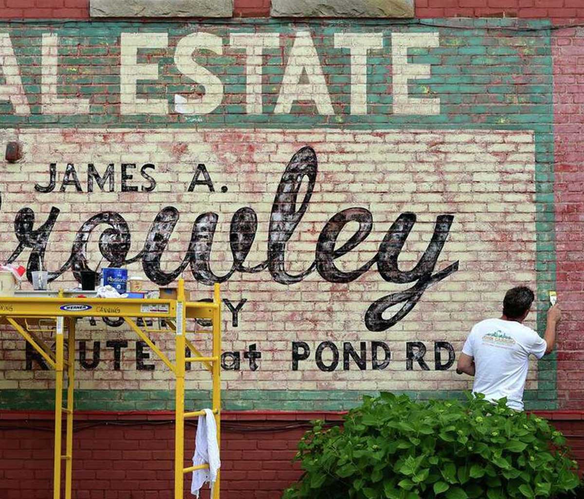 Wall Dogs & the art of Signwriting Fresh Creative Co